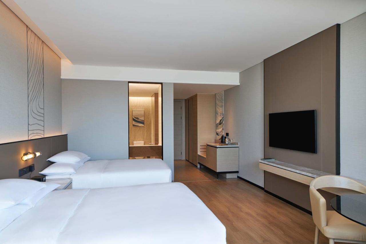 Courtyard By Marriott Csangcsun Kültér fotó